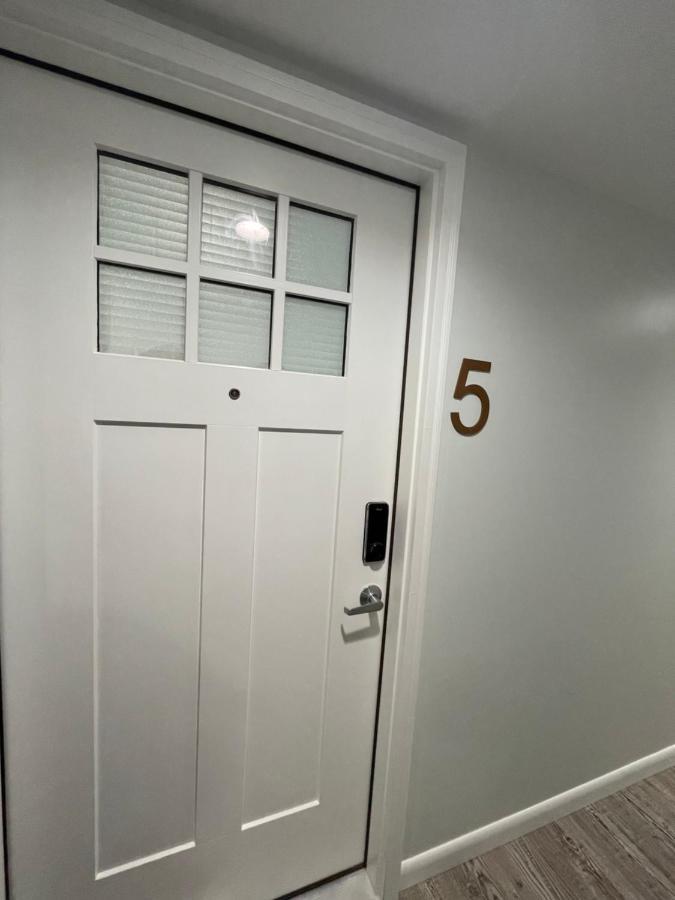 Apartmán Sonsak - Unit 5 Charlottesville Exteriér fotografie